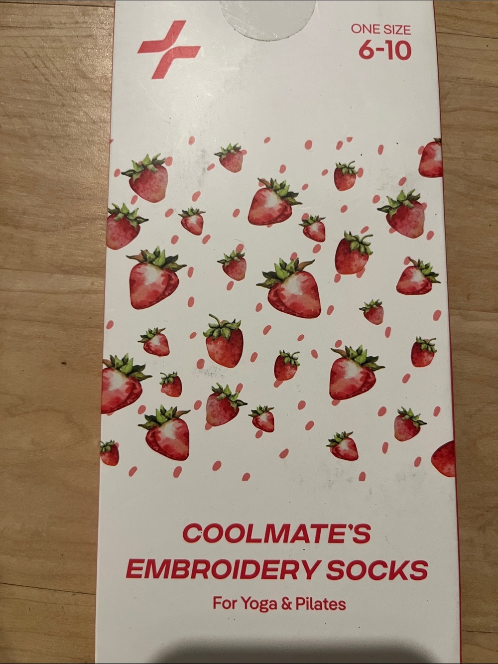 Strawberry Print Yoga & Pilates Socks — Red/White one pair.